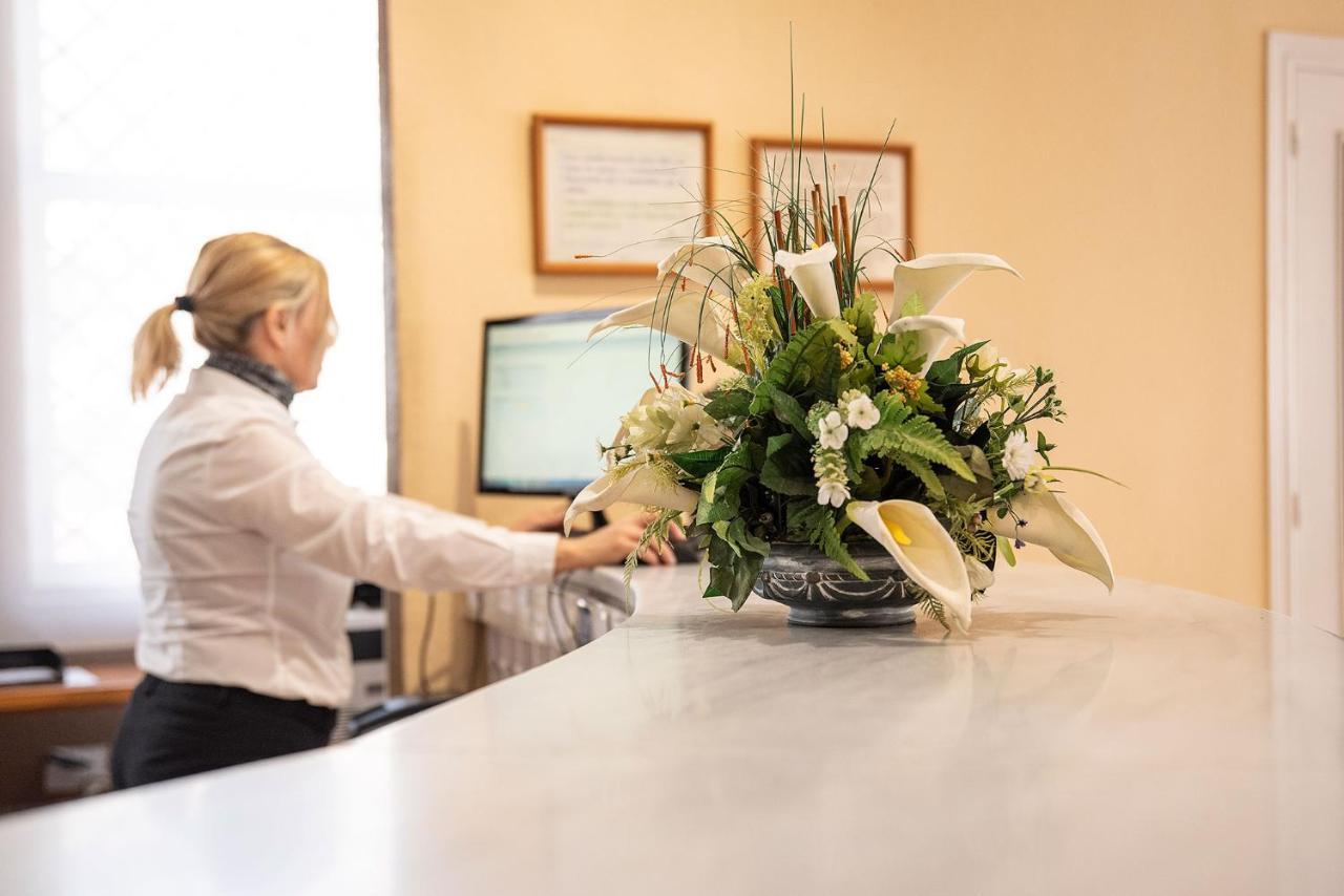 Ath Andarax Hotell Aguadulce  Exteriör bild